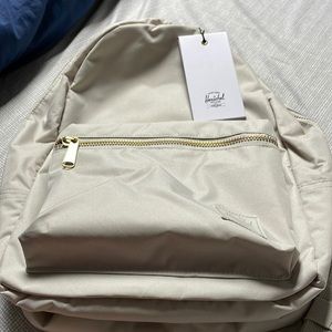 NWT Herschel backpack cream/beige